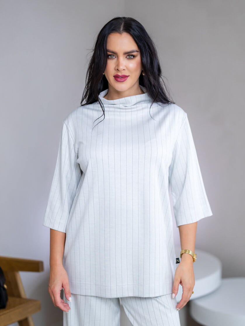 TOP “ELIZABETH” S PRINECHANÝM STOJAČIKOM A 3/4 RUKÁVMI