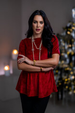 TOP “PATRICIA” - LODIČKOVÝ VÝSTRIH, PRILIEHAVÉ RUKÁVY