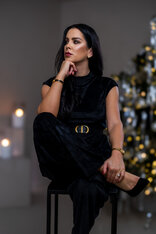 TOP “PATRICIA” - PRINECHANÝ STOJAČIK, PADNUTÉ PLECIA