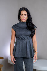 TOP “PATRICIA” - PRINECHANÝ STOJAČIK, PADNUTÉ PLECIA