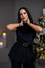 TOP “PATRICIA” - PRINECHANÝ STOJAČIK, PADNUTÉ PLECIA