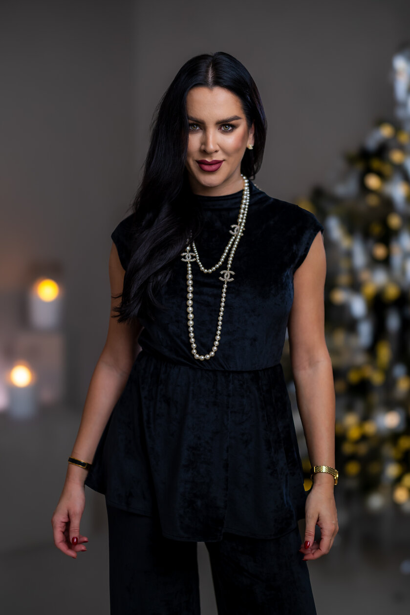 TOP “PATRICIA” - PRINECHANÝ STOJAČIK, PADNUTÉ PLECIA