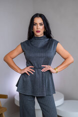 TOP “PATRICIA” - PRINECHANÝ STOJAČIK, PADNUTÉ PLECIA