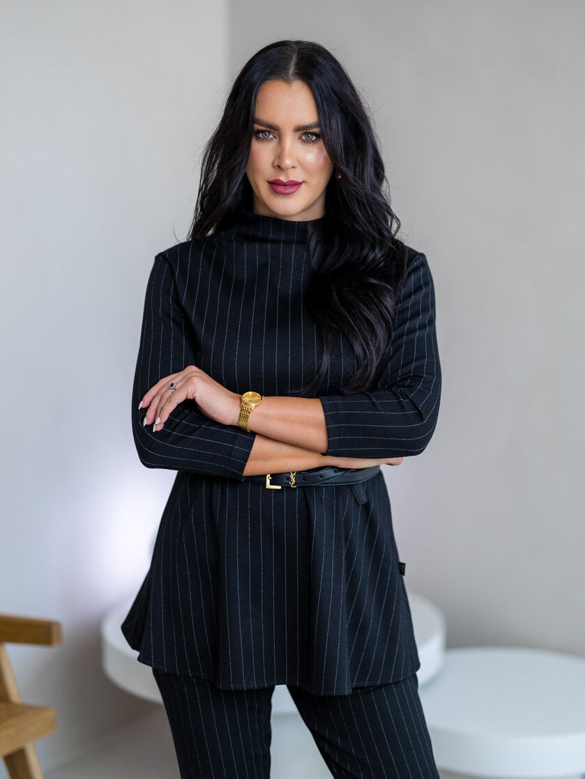 TOP “PATRICIA” - PRINECHANÝ STOJAČIK, PRILIEHAVÉ RUKÁVY