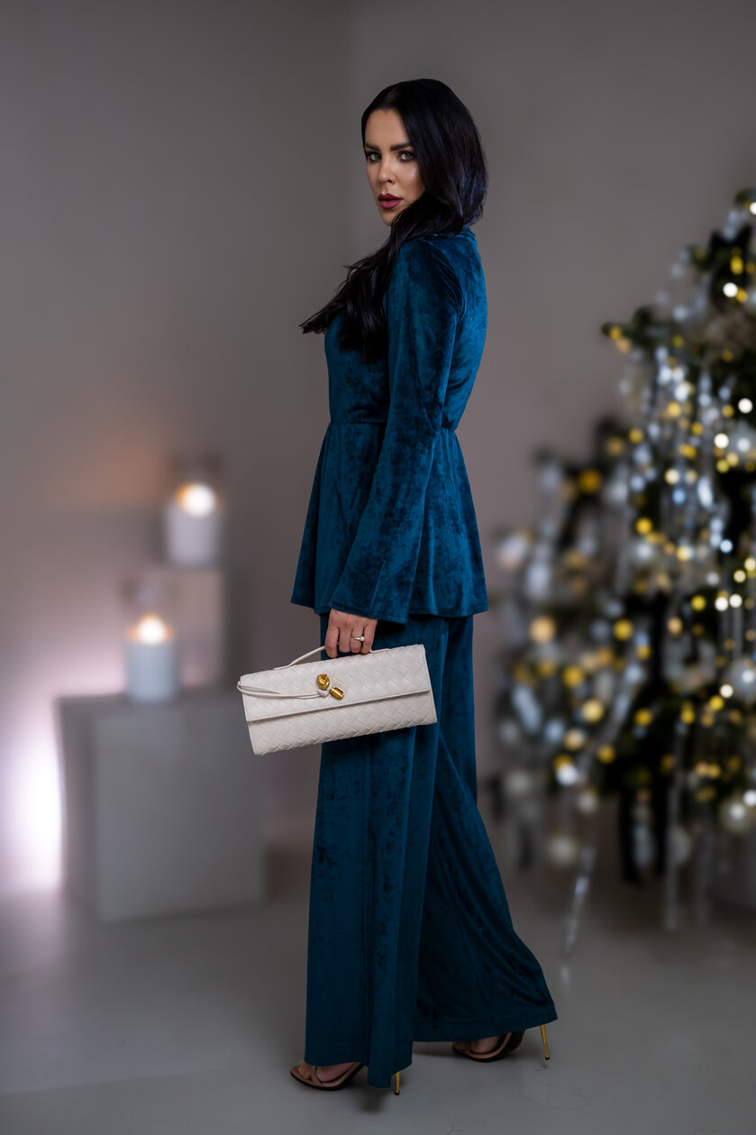 TOP “PATRICIA” - PRINECHANÝ STOJAČIK, ROZŠÍRENÉ RUKÁVY