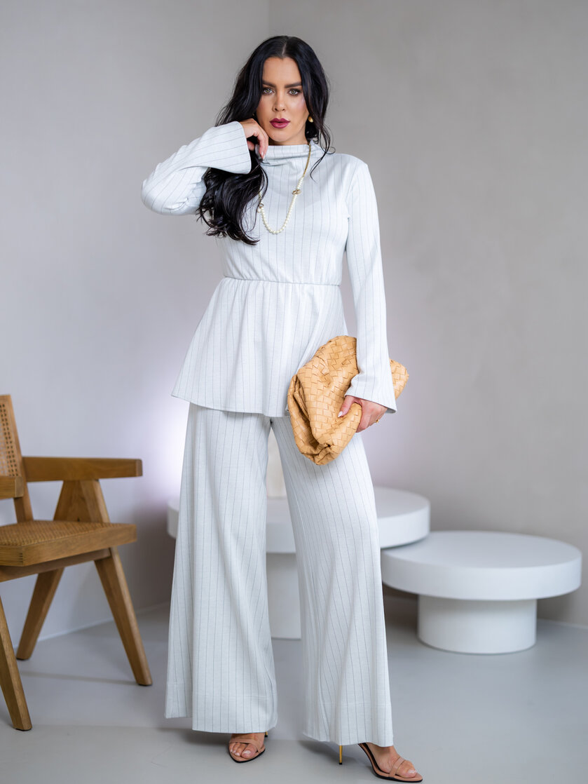 TOP “PATRICIA” - PRINECHANÝ STOJAČIK, ROZŠÍRENÉ RUKÁVY