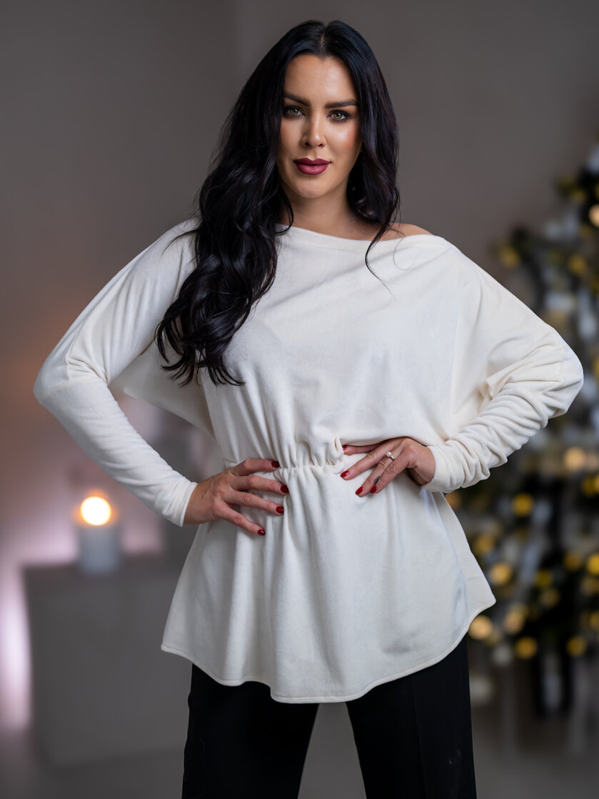 TOP “PATRICIA“ S NETOPIERÍMI RUKÁVMI