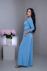 TRIČKO “ANNETTE” - LODIČKOVÝ VÝSTRIH, PRILIEHAVÉ RUKÁVY
