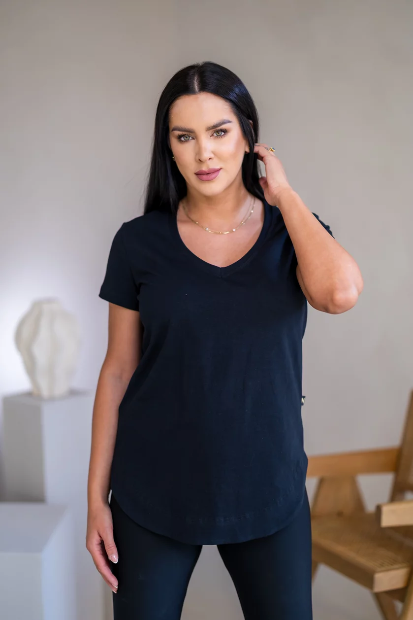 TRIČKO “KARLIE” VÉČKOVÝ VÝSTRIH - TRIČKOVINA TRIČKO “KARLIE” VÉČKOVÝ VÝSTRIH - TRIČKOVINA