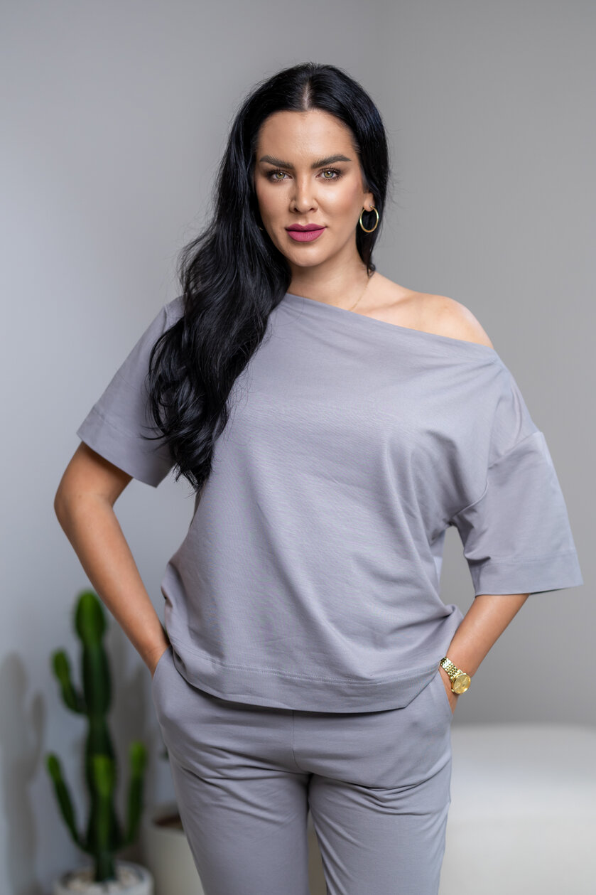 TRIČKO “MELANIE” S LODIČKOVÝM VÝSTRIHOM