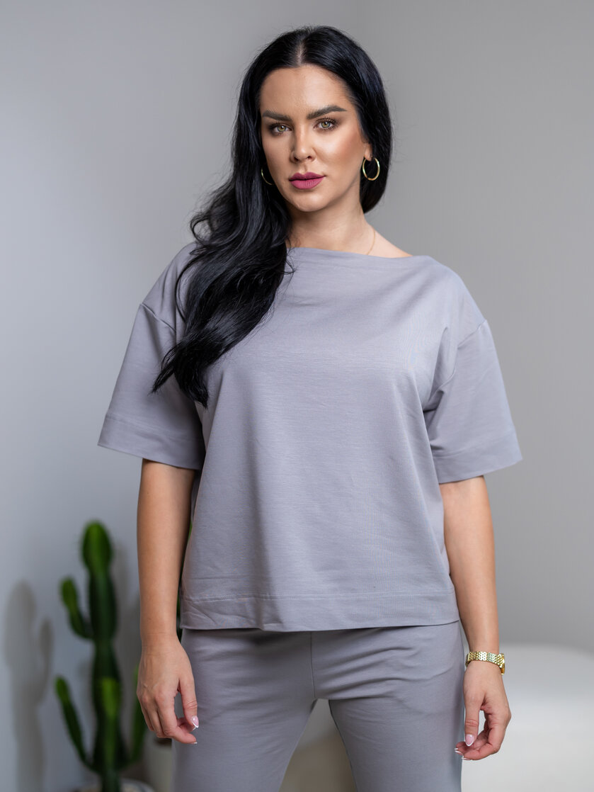 TRIČKO “MELANIE” S LODIČKOVÝM VÝSTRIHOM