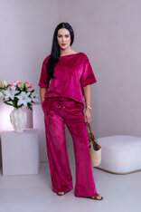 TRIČKO “MELANIE” S LODIČKOVÝM VÝSTRIHOM