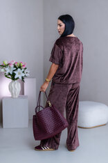 TRIČKO “MELANIE” S LODIČKOVÝM VÝSTRIHOM