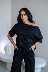 TRIČKO “MELANIE” S LODIČKOVÝM VÝSTRIHOM