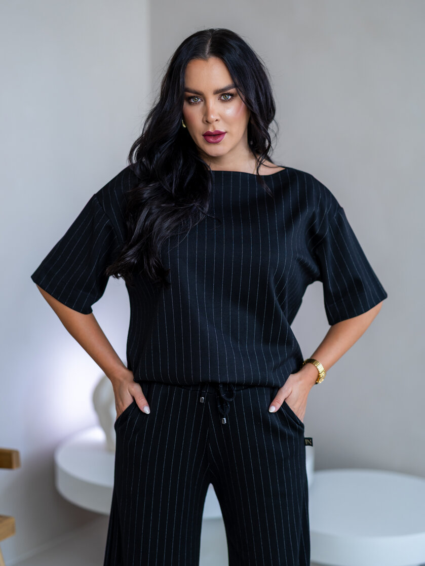 TRIČKO “MELANIE” S LODIČKOVÝM VÝSTRIHOM