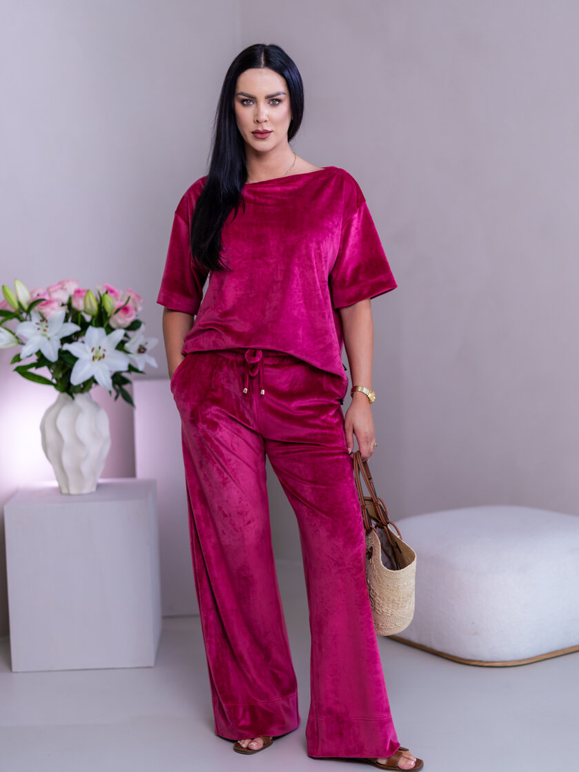 TRIČKO “MELANIE” S LODIČKOVÝM VÝSTRIHOM