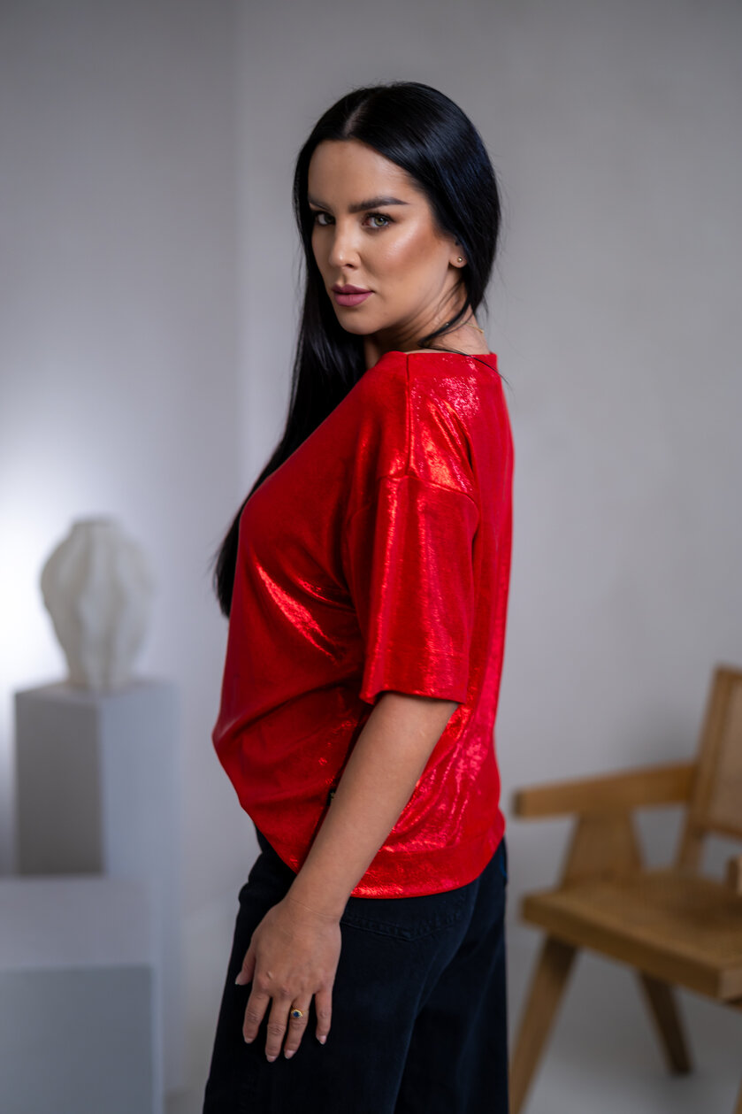 TRIČKO “MELANIE” S LODIČKOVÝM VÝSTRIHOM - SUPERSTAR
