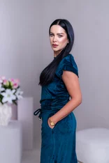 TRIČKO “STELLA” - ZÚŽENÁ VERZIA TRIČKO “STELLA” - ZÚŽENÁ VERZIA