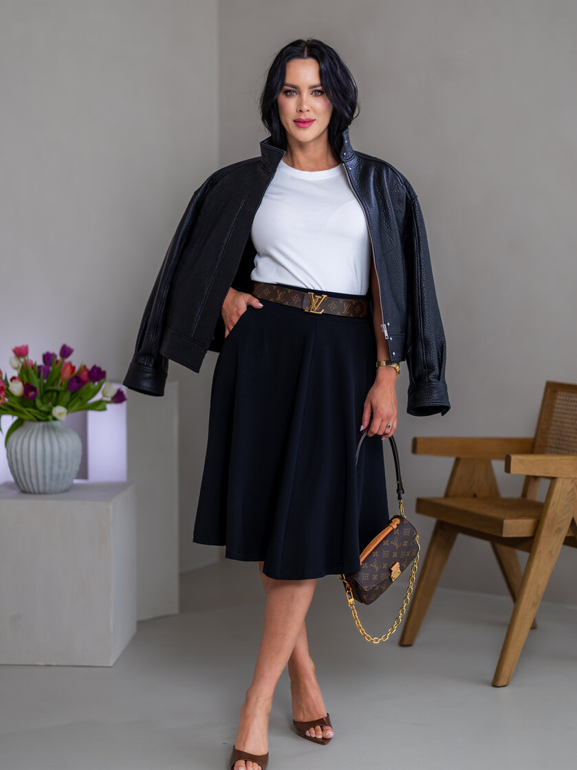 TRIČKO “STELLA” - ZÚŽENÁ VERZIA - TRIČKOVINA