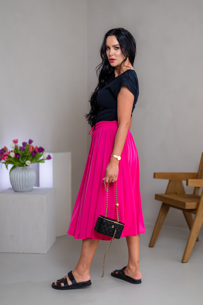 TRIČKO “STELLA” - ZÚŽENÁ VERZIA - TRIČKOVINA