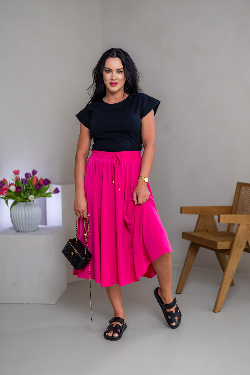 TRIČKO “STELLA” - ZÚŽENÁ VERZIA - TRIČKOVINA