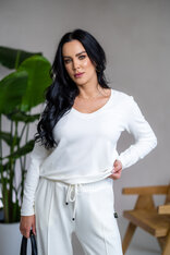 TRIČKO “VANDA“ S VÉČKOVÝM VÝSTRIHOM - TVIL