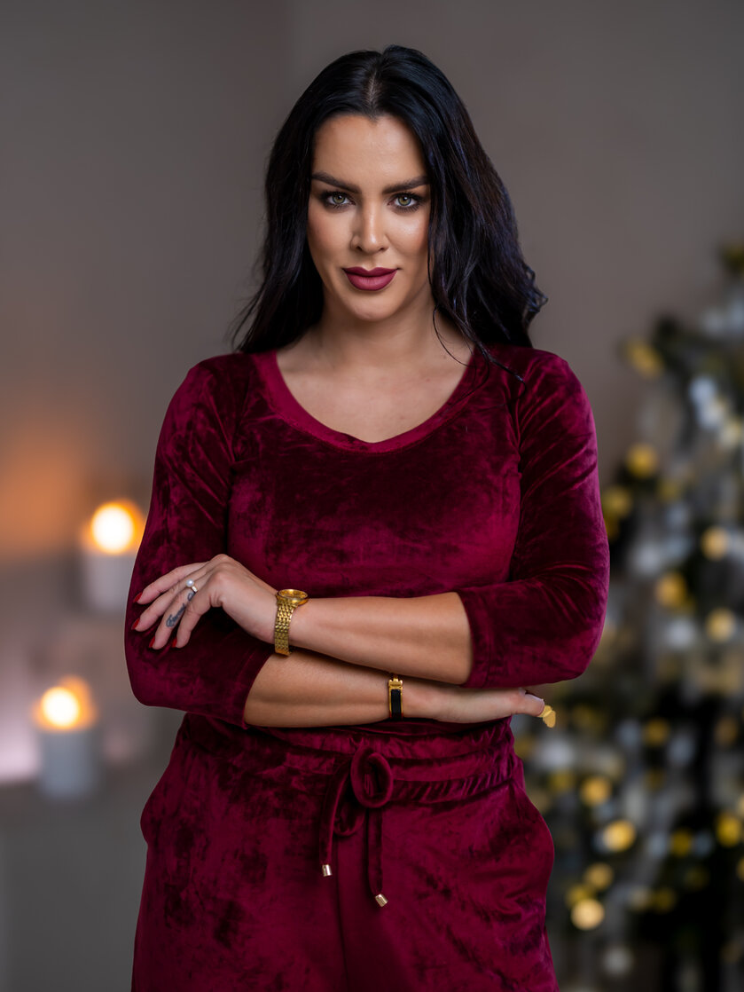 TRIČKO “VERONIKA“ - VEĽKÝ GUĽATÝ VÝSTRIH