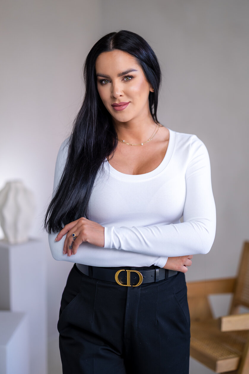 TRIČKO “VERONIKA“ - VEĽKÝ GUĽATÝ VÝSTRIH