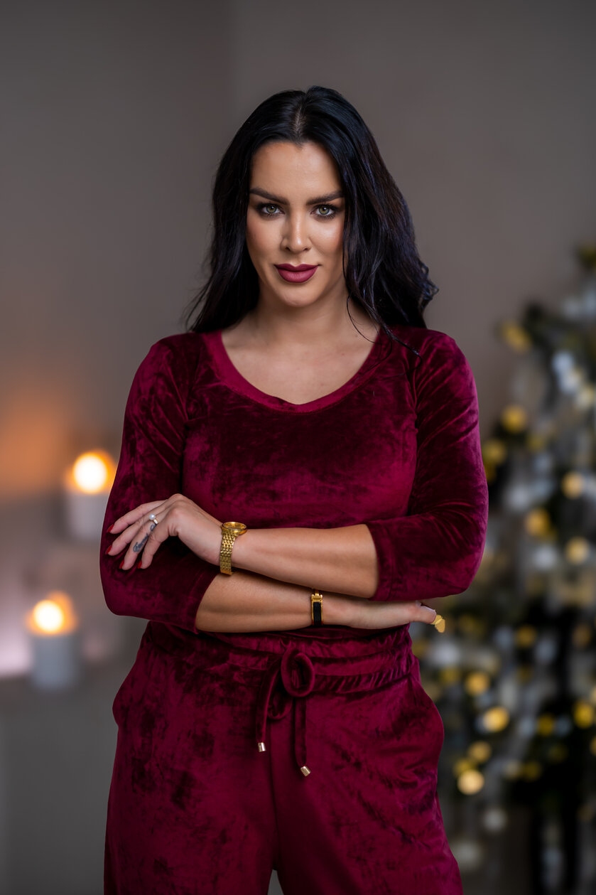 TRIČKO “VERONIKA“ - VEĽKÝ GUĽATÝ VÝSTRIH