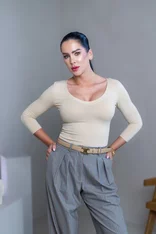 TRIČKO “VERONIKA“ - VEĽKÝ VÉČKOVÝ VÝSTRIH TRIČKO “VERONIKA“ - VEĽKÝ VÉČKOVÝ VÝSTRIH