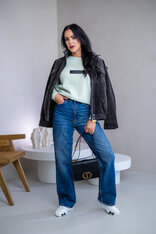 ZÁKLADNÁ MIKINA “BIANCA” - ETIKETA NA PRSIACH