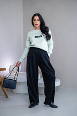 ZÁKLADNÁ MIKINA “BIANCA” - ETIKETA NA PRSIACH