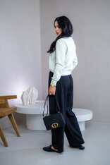 ZÁKLADNÁ MIKINA “BIANCA” - ETIKETA NA PRSIACH